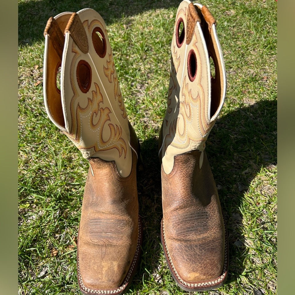 Ariat Heritage Roughstock Western Boot Men Size 10D